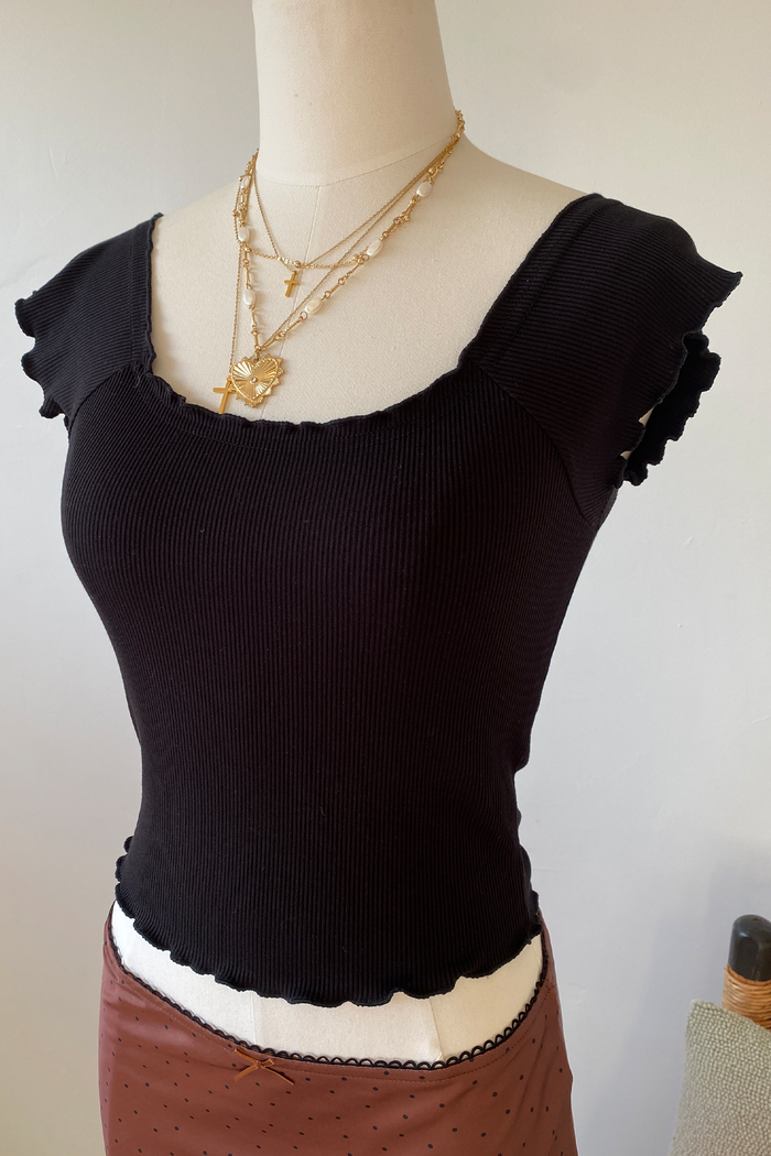 Basic Lettuce Leaf Ribbed Top